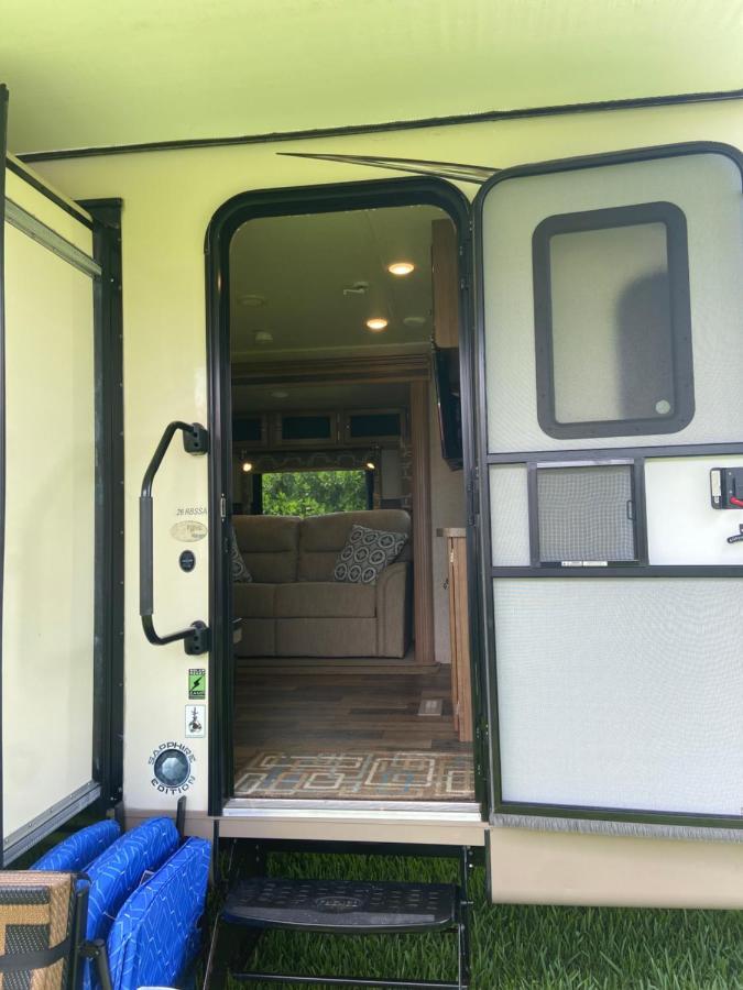 Готель Cozy Camper - Free Parking Маямі Екстер'єр фото