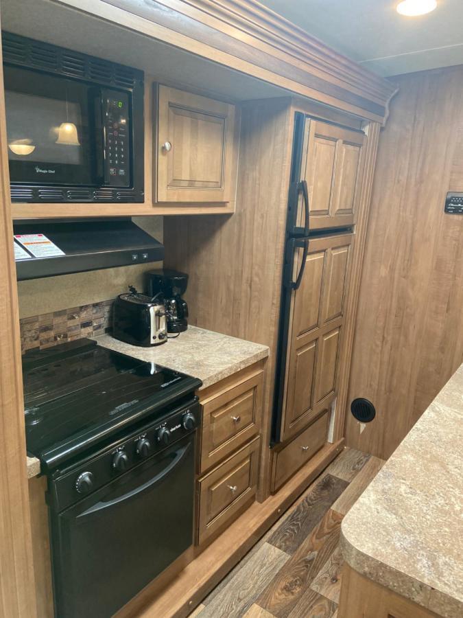 Готель Cozy Camper - Free Parking Маямі Екстер'єр фото